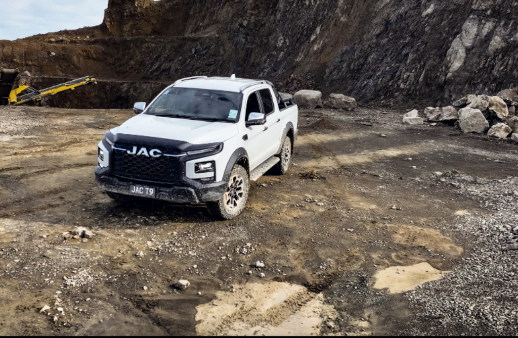 jac-t9-ute-gallery05